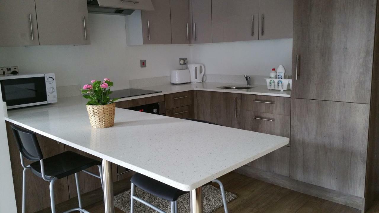 Cygnet House Aparthotel ครอยดอน ภายนอก รูปภาพ